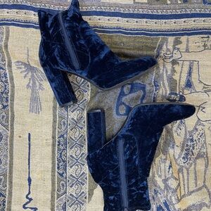 Navy blue velvet booties